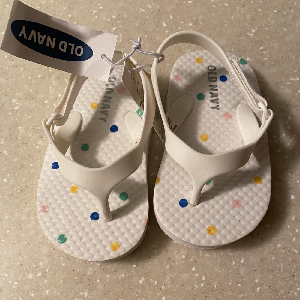 old navy toddler  flip flops